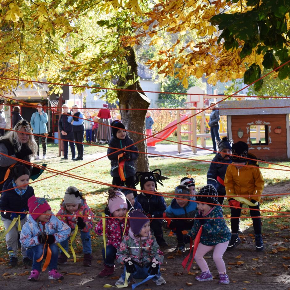 3.gr. bērnu priekšnesums 