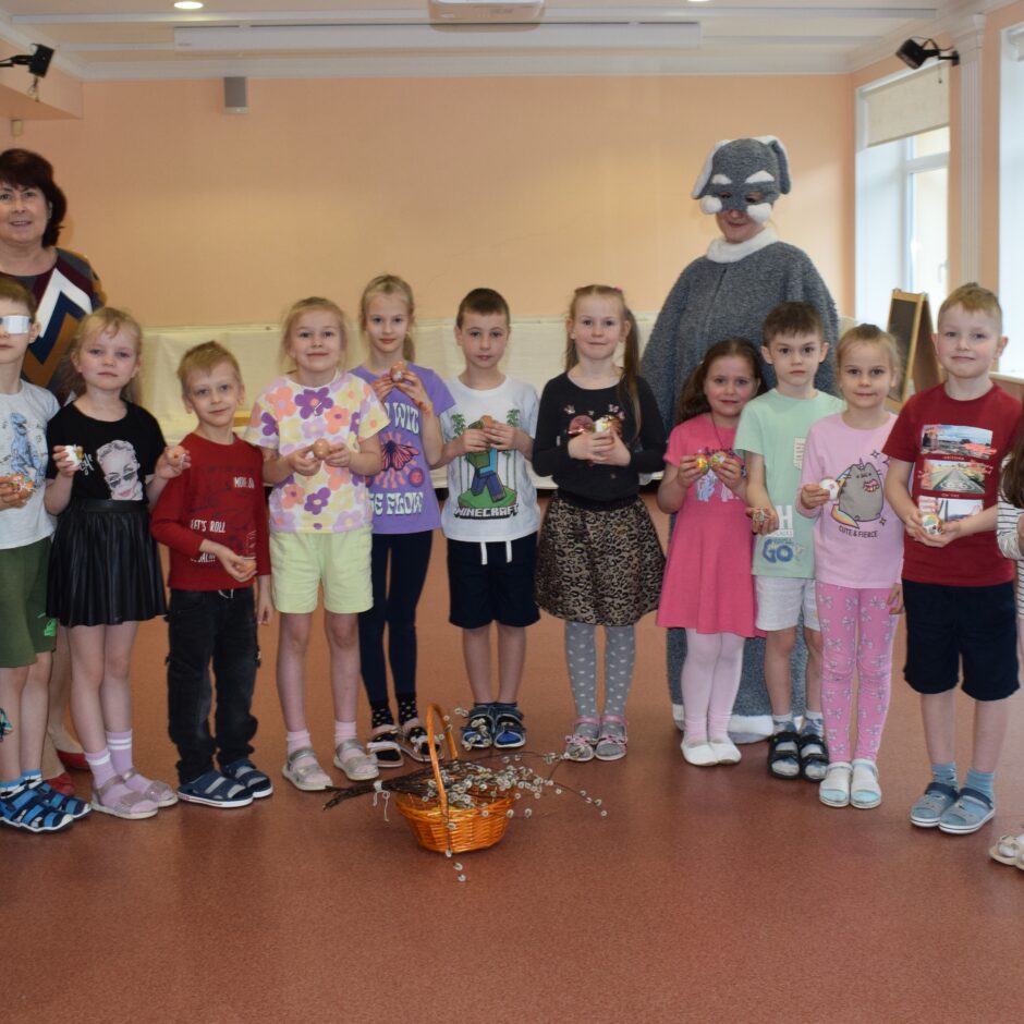 2.gr. bērnu kopbilde.